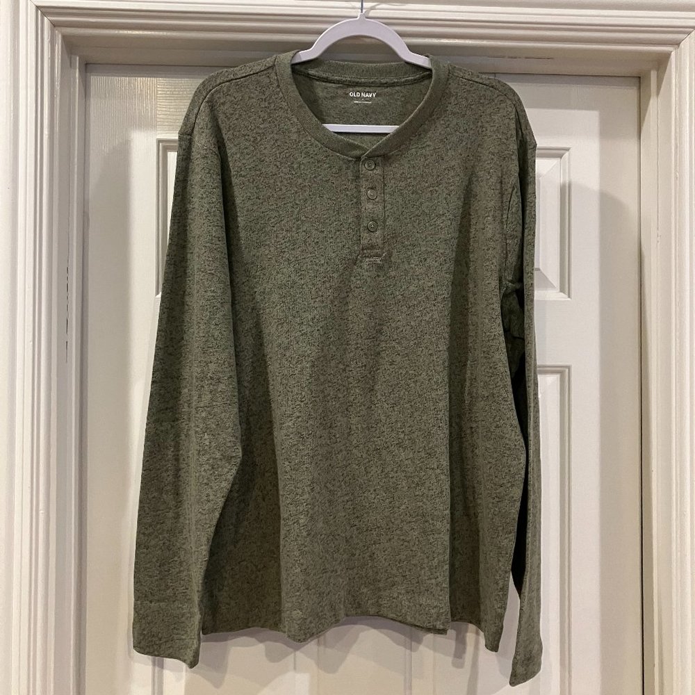 Long Sleeve Henley T-shirt for men